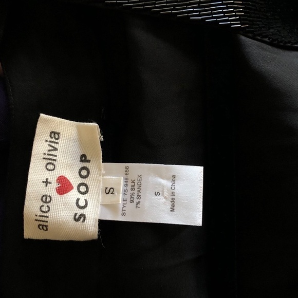 Alice + Olivia Heart Scoop Silk Shift mini Sequins Dress - Picture 5 of 6